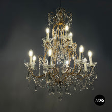 Carica l&#39;immagine nel visualizzatore di Gallery, Glass drop chandelier with brass structure, 1900-1950s
