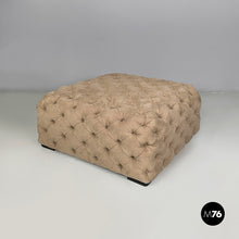 Carica l'immagine nel visualizzatore di Gallery, Pouf in beige suede, 1990s

