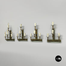Carica l'immagine nel visualizzatore di Gallery, Glass and brass wall light, 1930s
