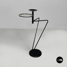 画像をギャラリービューアに読み込む, Coffe table with ashtray in black metal and glass, 1980s
