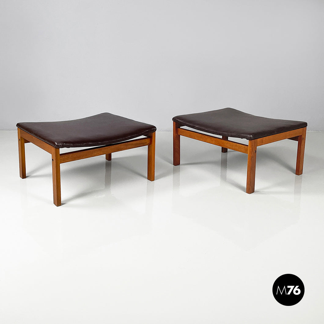 Poufs in brown leather and wood, 1960s