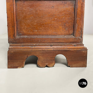 Chest with folding top in wood, 1600s