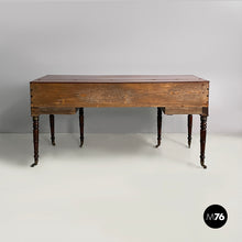 将图片加载到图库查看器，Desk in wood, late 1800s
