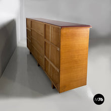 画像をギャラリービューアに読み込む, Sideboard in wood, glass and burgundy leather, 1960s
