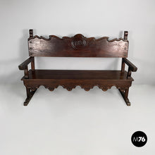 将图片加载到图库查看器，Wooden bench, 1820s
