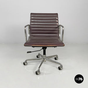 Dark grey leather office chair by Charles and Ray Eames for ICF, 1970s
