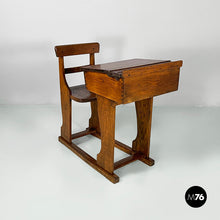 将图片加载到图库查看器，School desk in wood, 1930s
