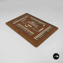 将图片加载到图库查看器，Autobrige board game, 1930s
