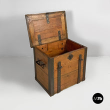 Load image into Gallery viewer, Chest in wood and metal, 1930s
