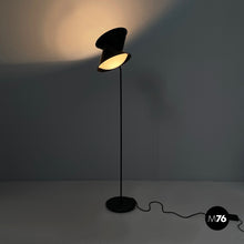 Carica l'immagine nel visualizzatore di Gallery, Floor lamp Pascal  by Vico Magistretti for Oluce, 1980s
