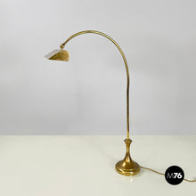 画像をギャラリービューアに読み込む, Adjustable table lamp in brass, 1920s
