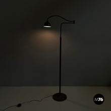 画像をギャラリービューアに読み込む, Floor lamp in brass and metal, 1940s
