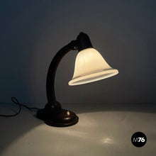 将图片加载到图库查看器，Table lamp in opaline glass and bakelite, 1940s

