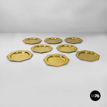 Load image into Gallery viewer, Service plates, centerpieces or trays in brass, 1970s

