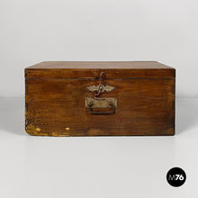 Load image into Gallery viewer, Box in wood, 1950s
