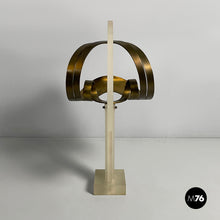 画像をギャラリービューアに読み込む, Sculpture by Cesar Doméla, 1970s
