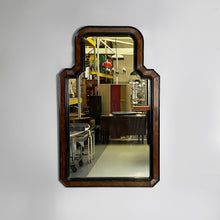 Carica l'immagine nel visualizzatore di Gallery, Wall mirror in wood, 1930s

