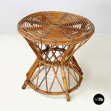 Charger l&#39;image dans la galerie, Round coffee table in rattan, 1960s
