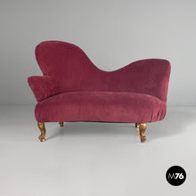 Charger l'image dans la galerie, Sofa in purple velvet, 1980s
