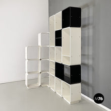 Load image into Gallery viewer, Modular bookcase by Carlo de Carli for Fiarm, 1970s

