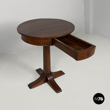 将图片加载到图库查看器，Wooden dining table, 1930s
