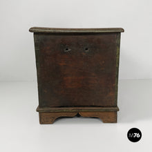 Charger l'image dans la galerie, Wooden box, early 20th century

