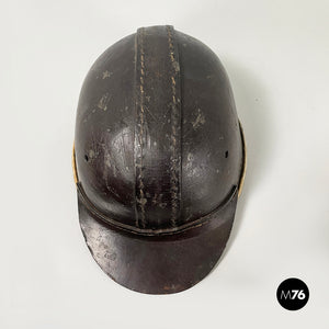 Miner's helmet in leather, late 1800s-early 1900s