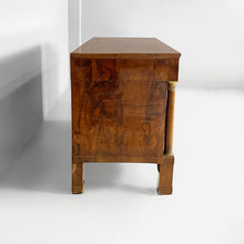 Load image into Gallery viewer, Chest of drawers in wood, early 19th century
