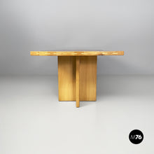 将图片加载到图库查看器，Console table in wood, 1970s
