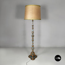 Carica l&#39;immagine nel visualizzatore di Gallery, Floor lamp in wood, 1940s

