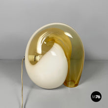 Carica l'immagine nel visualizzatore di Gallery, Table lamp by Gino Vistosi, 1970s
