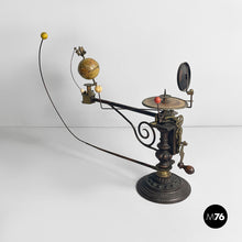Load image into Gallery viewer, Mechanical tellurium in brass and cast iron, mid 1800s

