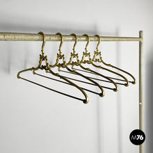 画像をギャラリービューアに読み込む, Brass hangers, 1930s
