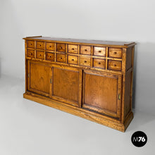 将图片加载到图库查看器，Wooden sideboard, 1930s
