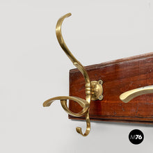 将图片加载到图库查看器，Wall coat rack in wood and brass, 1920s
