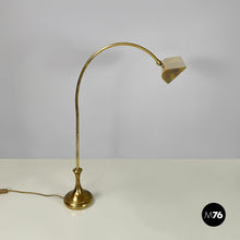 画像をギャラリービューアに読み込む, Adjustable table lamp in brass, 1920s
