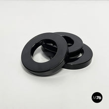 Charger l&#39;image dans la galerie, Black rings for the perpetual wall calendar by Ring A Date, 2020s
