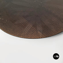 将图片加载到图库查看器，Rotating plate in wood, 1990s
