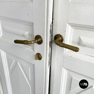 Double swing door entirely in white wood, early 1900s