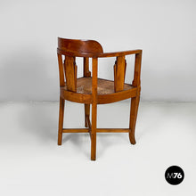 Carica l'immagine nel visualizzatore di Gallery, Tub chair in wood and straw, 1930s

