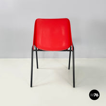 Charger l&#39;image dans la galerie, Stackable chairs in red plastic and black metal, 2000
