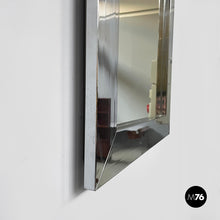 Charger l'image dans la galerie, Wall mirror in chrome metal, 1970s
