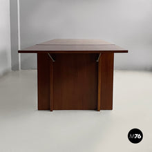 画像をギャラリービューアに読み込む, Dining table by Poggi, 1970s
