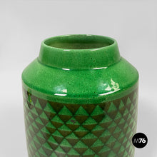 Carica l'immagine nel visualizzatore di Gallery, Green ceramic vase, 1960s
