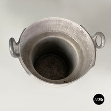 画像をギャラリービューアに読み込む, Aluminum pot with lid, 1930s
