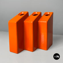 Charger l'image dans la galerie, Ceramic vase by Enzo Bioli for Il Picchio, 1970s
