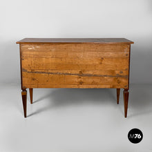 Carica l'immagine nel visualizzatore di Gallery, Chest of drawers in wood, 1930s
