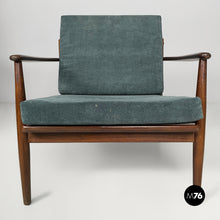 画像をギャラリービューアに読み込む, Green velvet armchairs, 1950s
