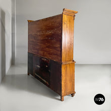画像をギャラリービューアに読み込む, Sideboard in wood and glass, 1930s
