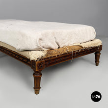 Load image into Gallery viewer, Daybed in fabric and wood, early 1900s
